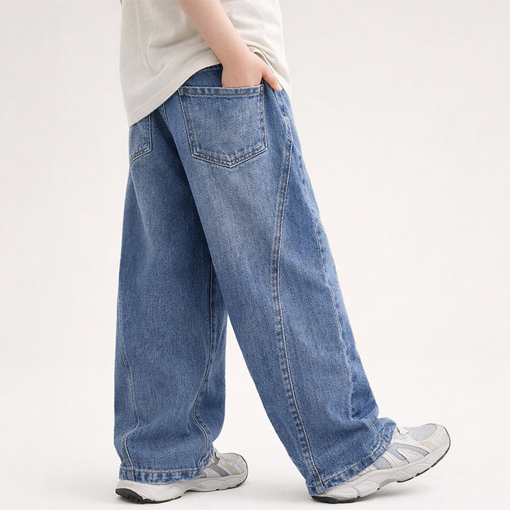 Women's wide denim jeans with innovative design and comfortable pockets Mune Fashion