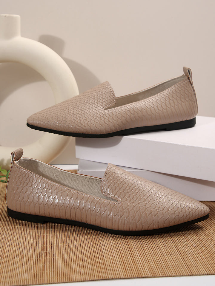 Ladies nan flexible wedge loafers with croco embossing and pointed toe Mune Fashion