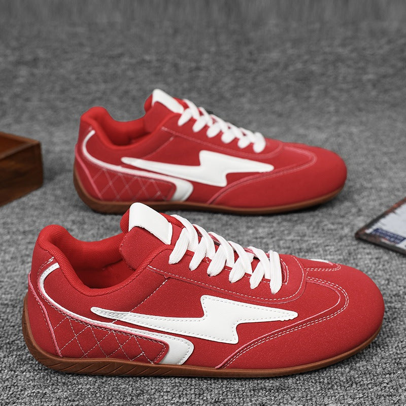 Women's lightweight retro skate sneakers with quilted sidewall, padded ankle collar, and non-slip rubber outsole Mune Fashion