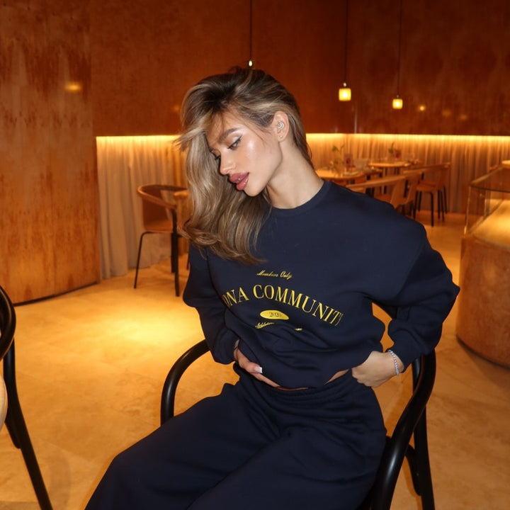Women's soft oversized college sweatshirt and high-waisted wide jogger pants Mune Fashion