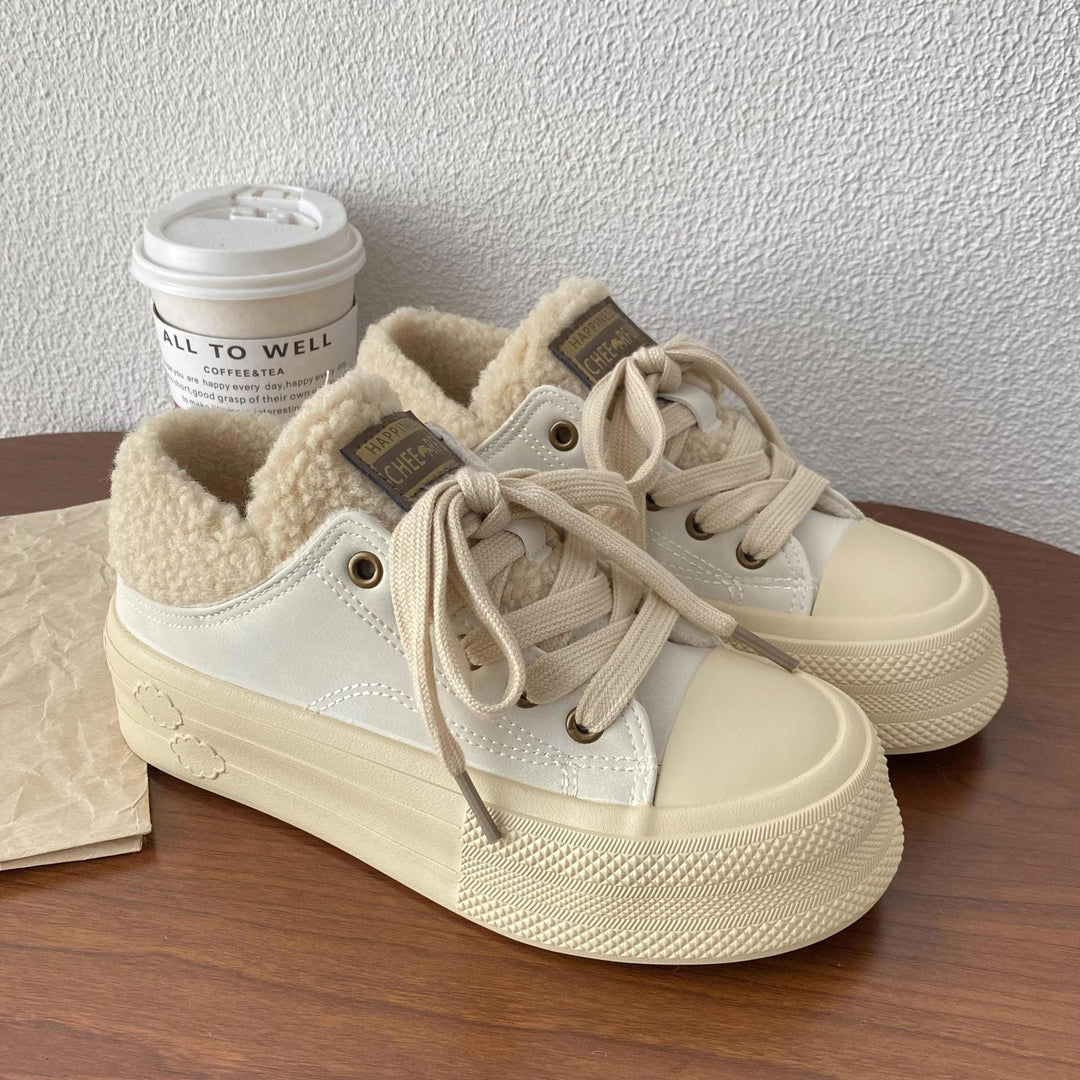 Ladies Comfortable Sneakers with Cozy Lining and Durable Sole Mune Fashion