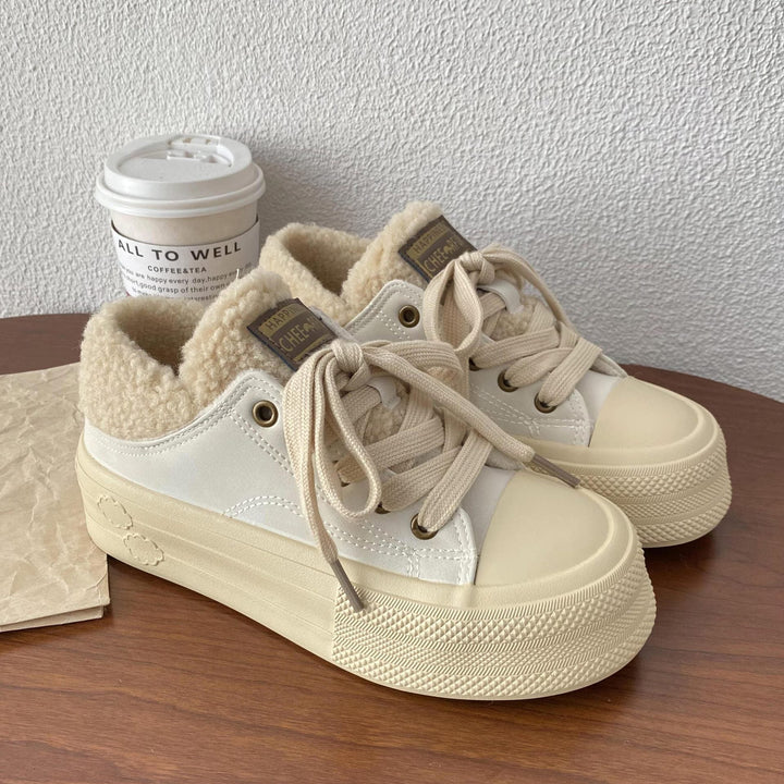 Ladies Comfortable Sneakers with Cozy Lining and Durable Sole Mune Fashion