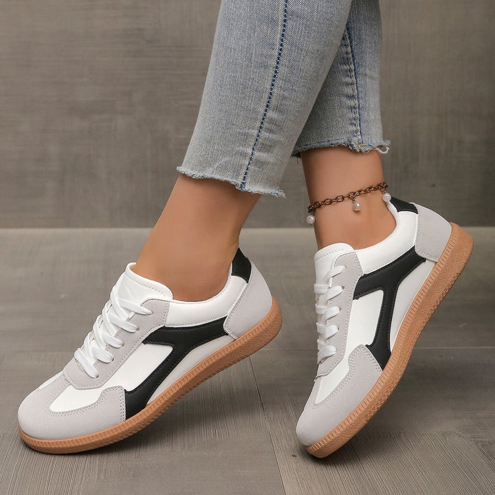 Women Retro-inspired Lace-up Sneakers with Padded Comfort Insole Mune Fashion