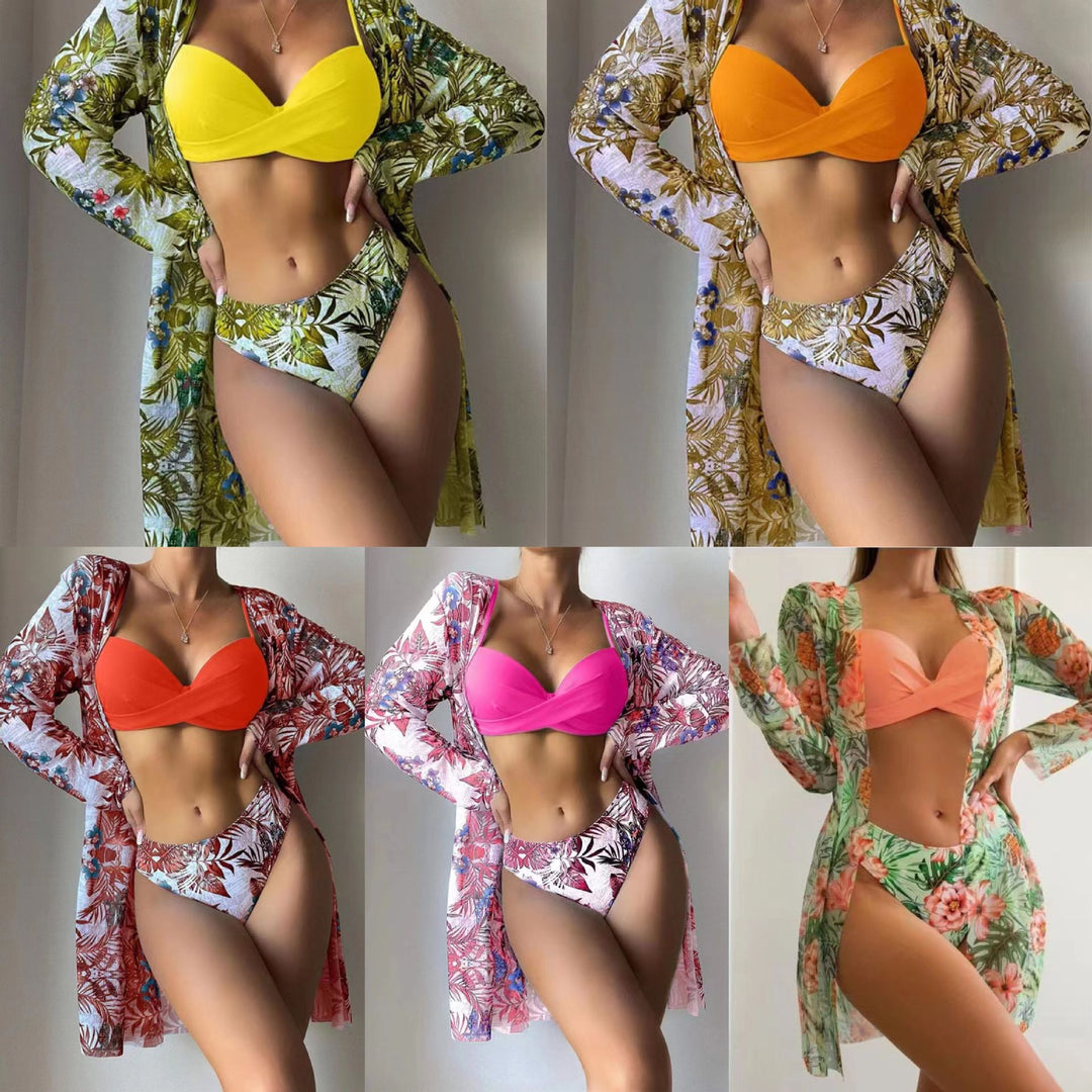 Women's beach bikini with floral embellishments and elegant kimono Mune Fashion
