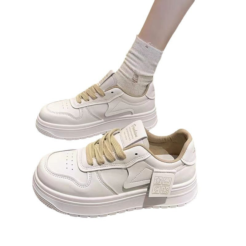 Women's sporty sneakers with voluminous sole and breathable upper material Mune Fashion