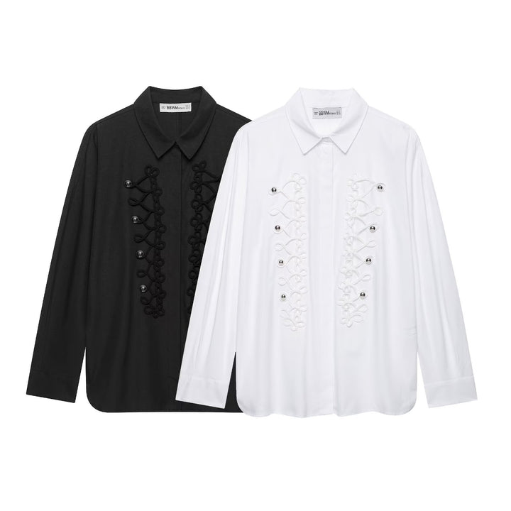 Women's shirt blouse with ornamental frog decoration and concealed button placket Mune Fashion