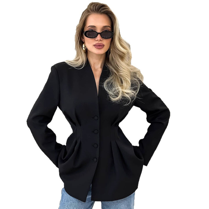 Women's nan tailored blazer with Vienna seams, covered buttons, and fitted pleated silhouette Mune Fashion