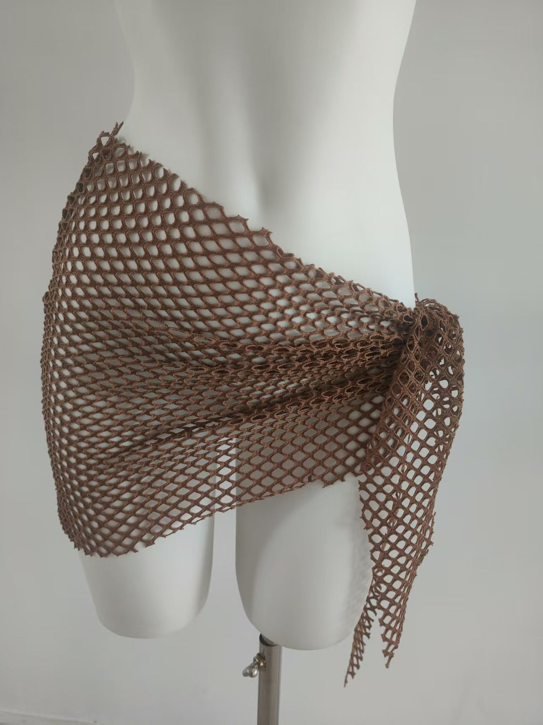 Ladies triangle bikini with trendy net skirt details Mune Fashion