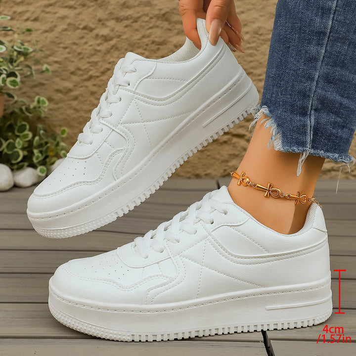 Women's Comfortable Sneakers in Casual Lifestyle Design Mune Fashion