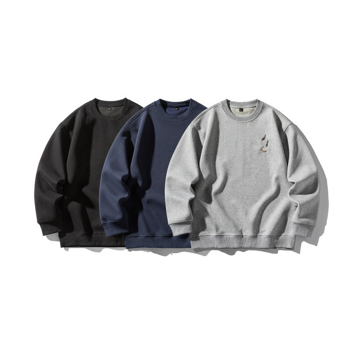 Unisex Oversize Sweatshirt with subtle Koi embroidery Mune Fashion