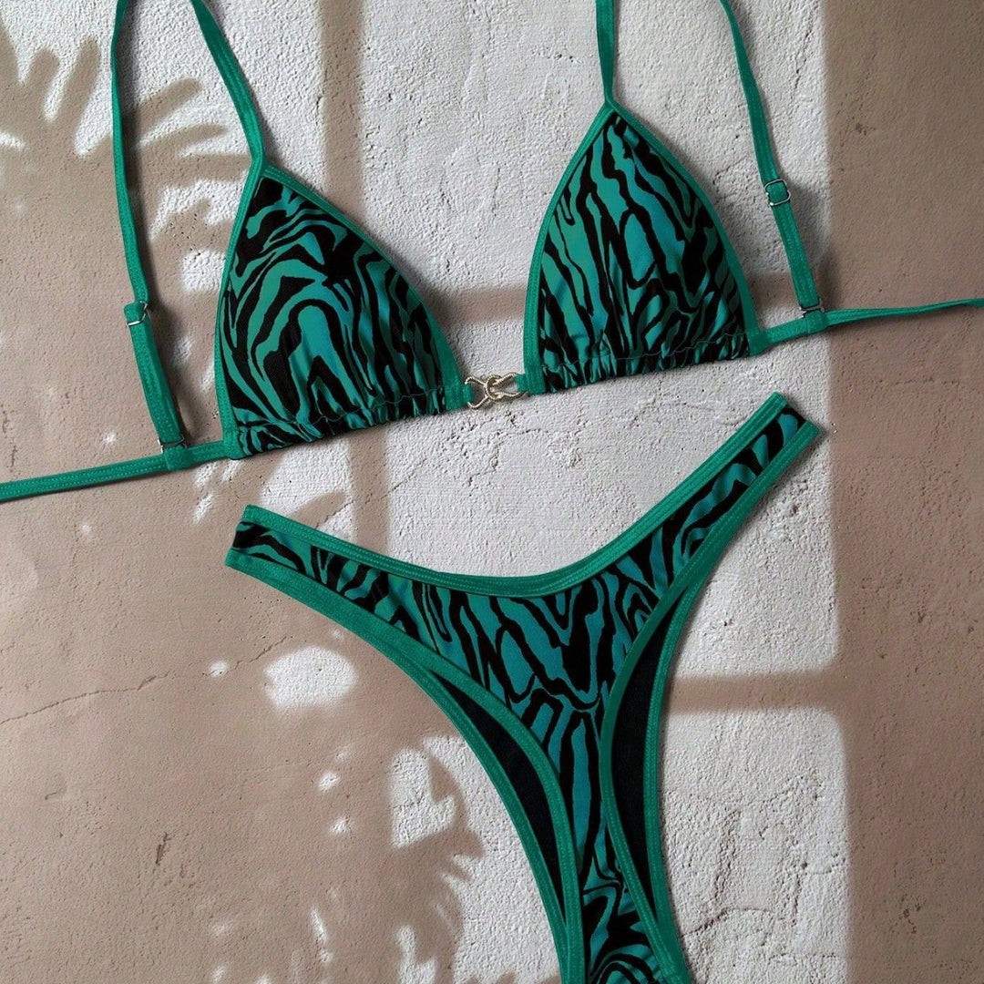 Ladies adjustable triangle bikini with floral trim Mune Fashion
