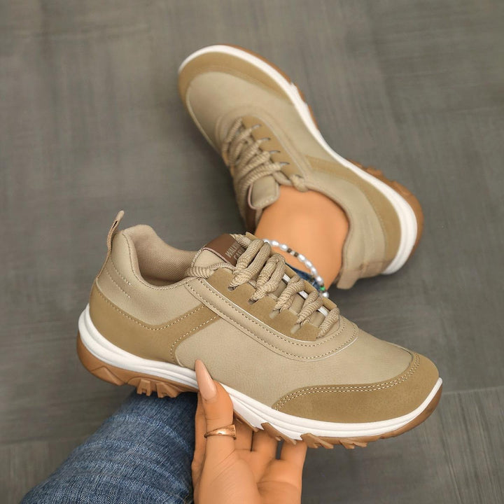 Women's Lightweight Walking Sneakers with Padded Comfort Insole and Profiled Rubber Sole Mune Fashion
