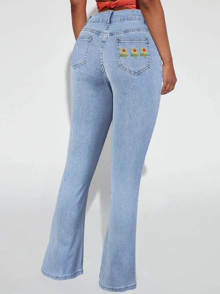 Ladies high-waisted tapered flared jeans with waist-shaping waistband Mune Fashion