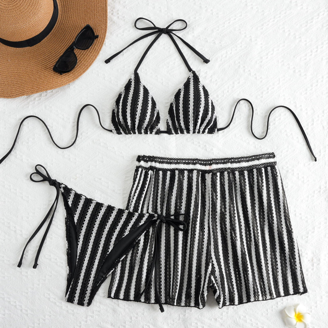 Women's bikini set with playful lace details Mune Fashion