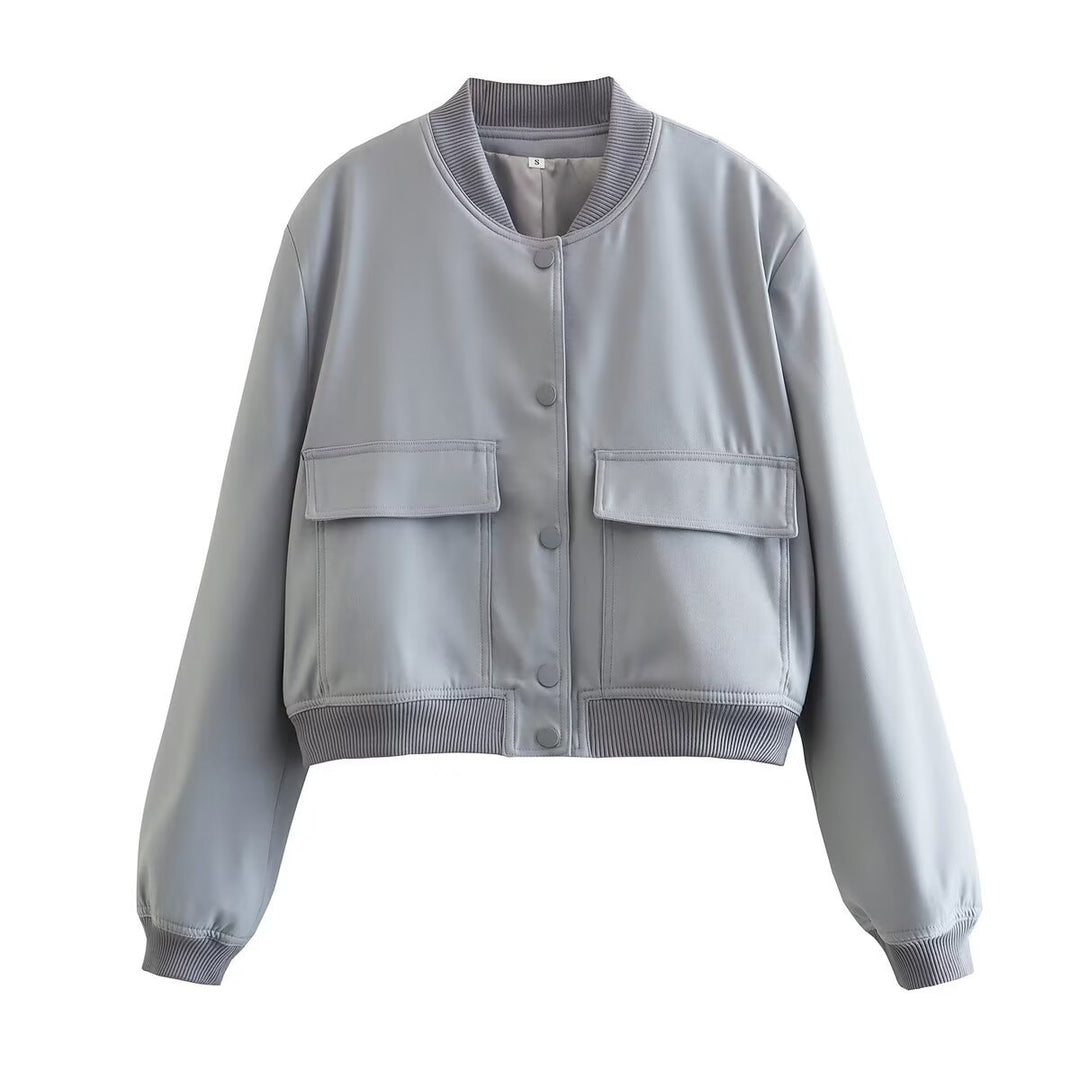 Women's short-cut bomber jacket with animal print, ribbed cuffs, patch pockets, and snap button closure Mune Fashion