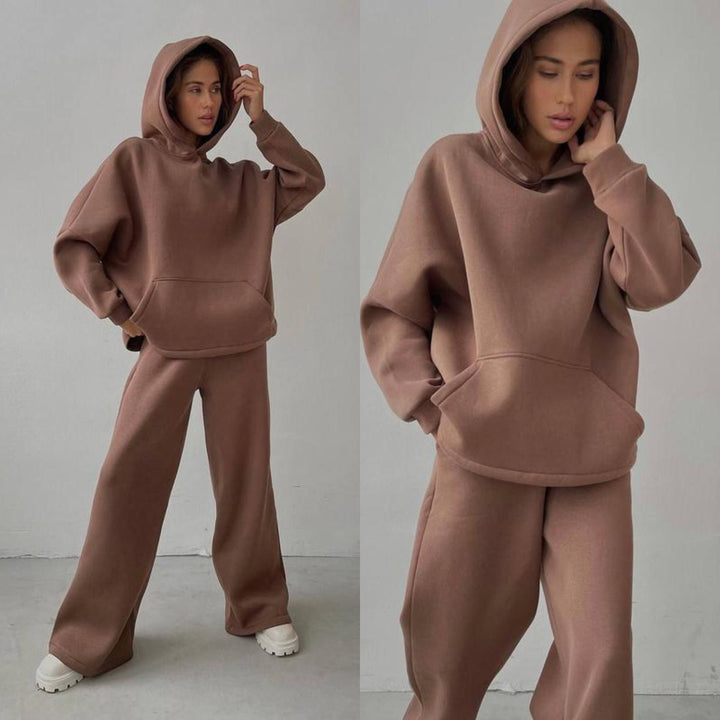 Women's nan Cozy complete set with extra soft oversized hoodie, kangaroo pocket and high-waist palazzo sweatpants Mune Fashion
