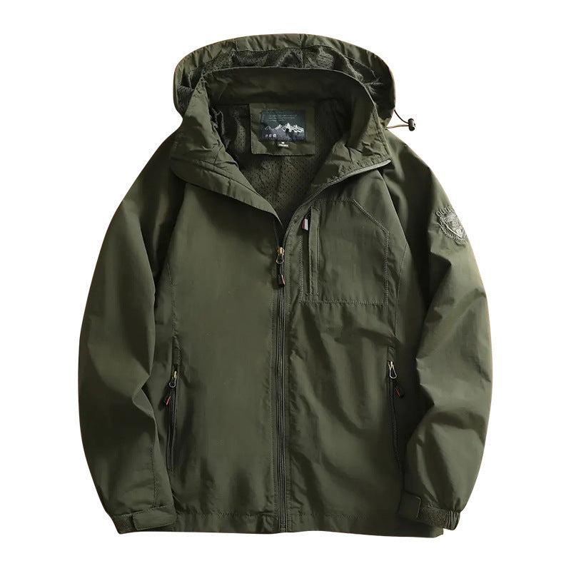Men's lightweight outdoor jacket windbreaker with water-repellent coating and breathable mesh lining Mune Fashion
