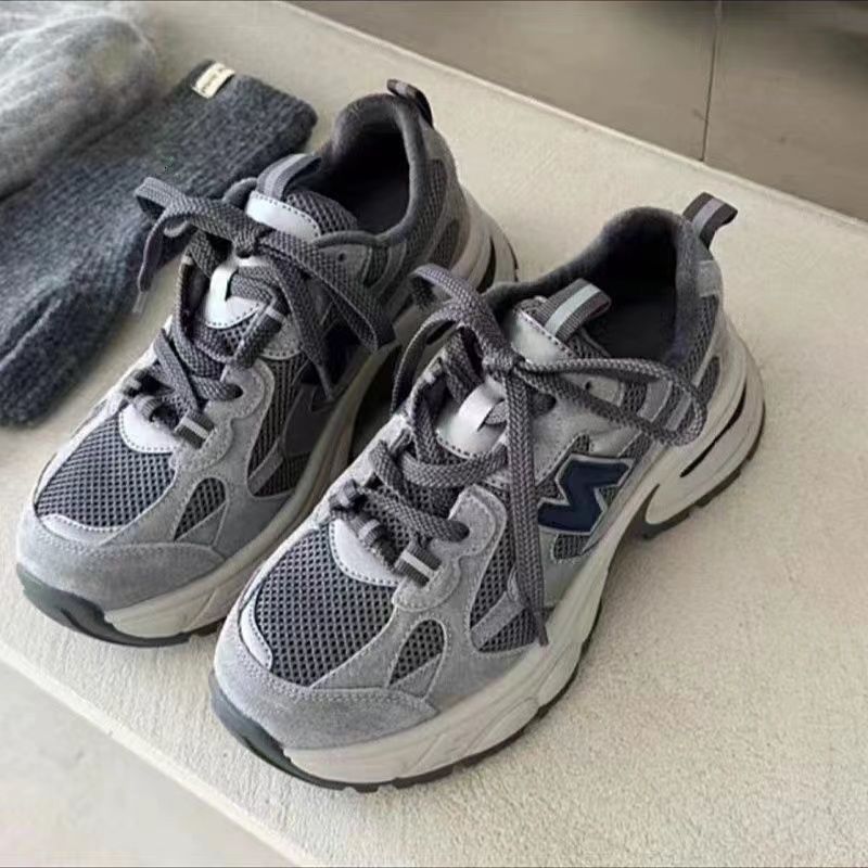 Women's Athletic Sneakers with Breathable Upper Material and Cushioning Sole Mune Fashion