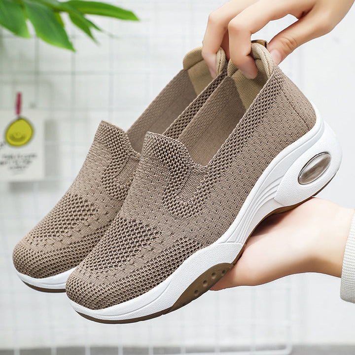 Women's Comfortable and Flexible Sneakers with Breathable Upper Material Mune Fashion