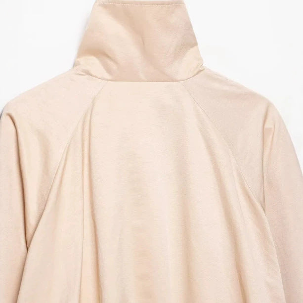 Women Short Blouson made of Artificial Leather with Double-Breasted Button Placket and Shoulder Cape Mune Fashion
