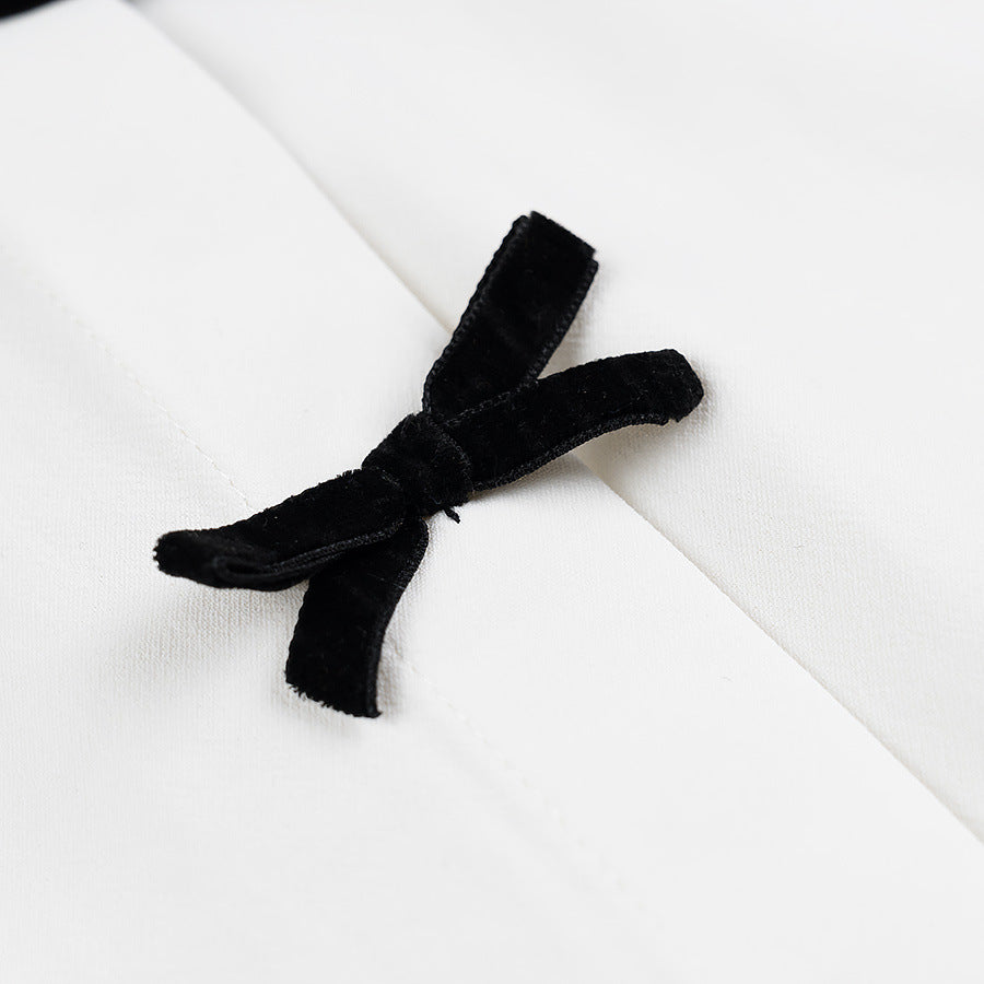 Ladies nan lightweight long sleeve blouse with concealed button placket and decorative bow details Mune Fashion
