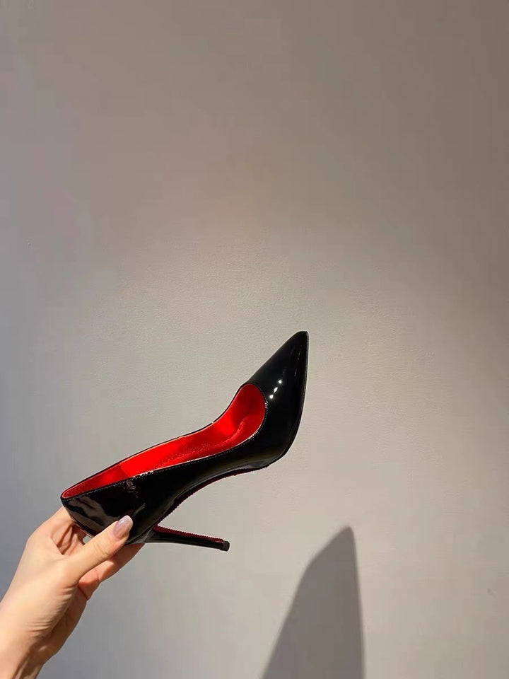Women Elegant Patent Pumps with Pointed Silhouette and Stiletto Heel Mune Fashion