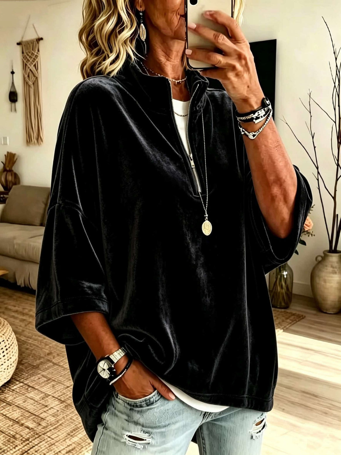 Women's Oversize Velvet Sweater with Short Zipper and Stand-Up Collar Mune Fashion