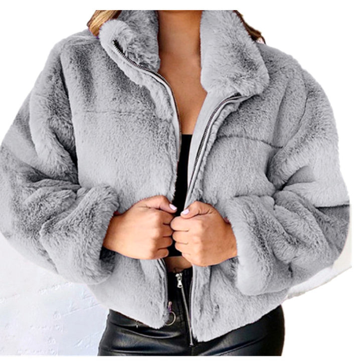 Women nan short cozy faux fur jacket with stand-up collar and zipper Mune Fashion