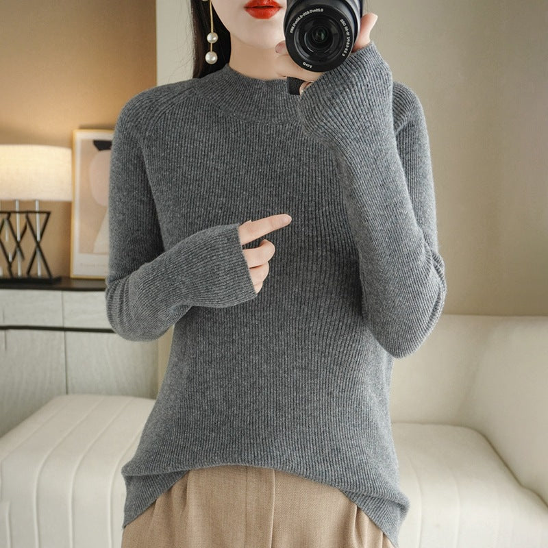 Women's slim-fit stand collar sweater made of lightweight fine knit with a fine ribbed structure Mune Fashion