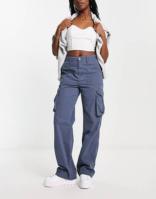 Women's wide High-Waist Cargo Pants with applied flap pockets and straight leg Mune Fashion