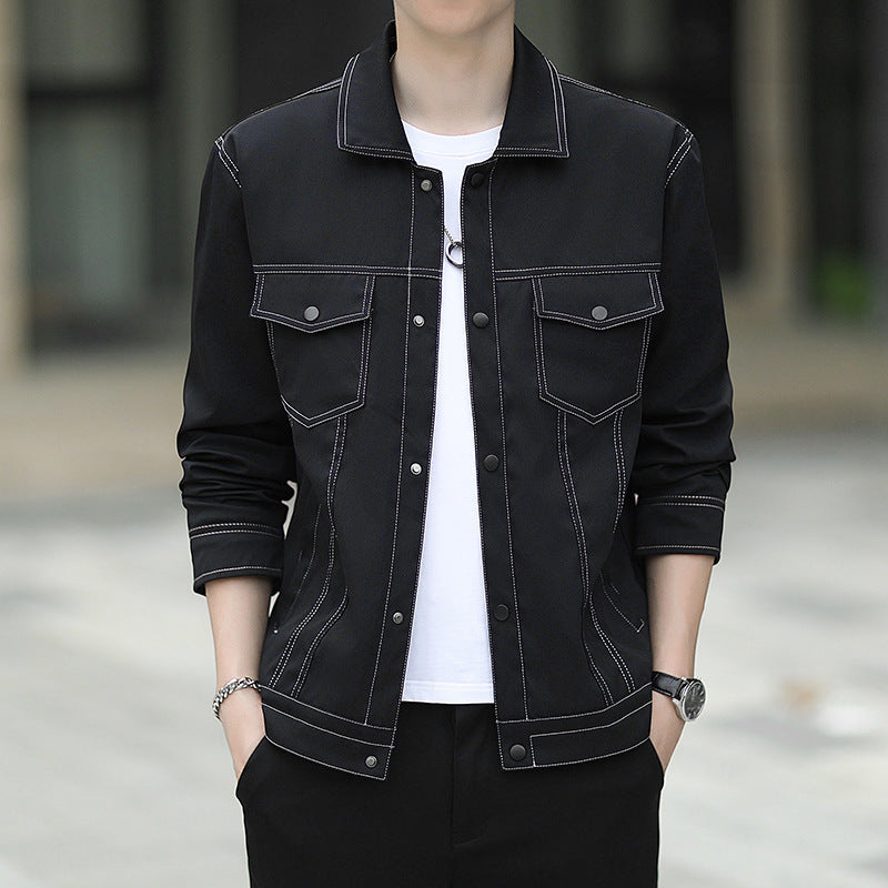 Men's lightweight canvas trucker jacket with visible contrast stitching and chest flap pockets Mune Fashion