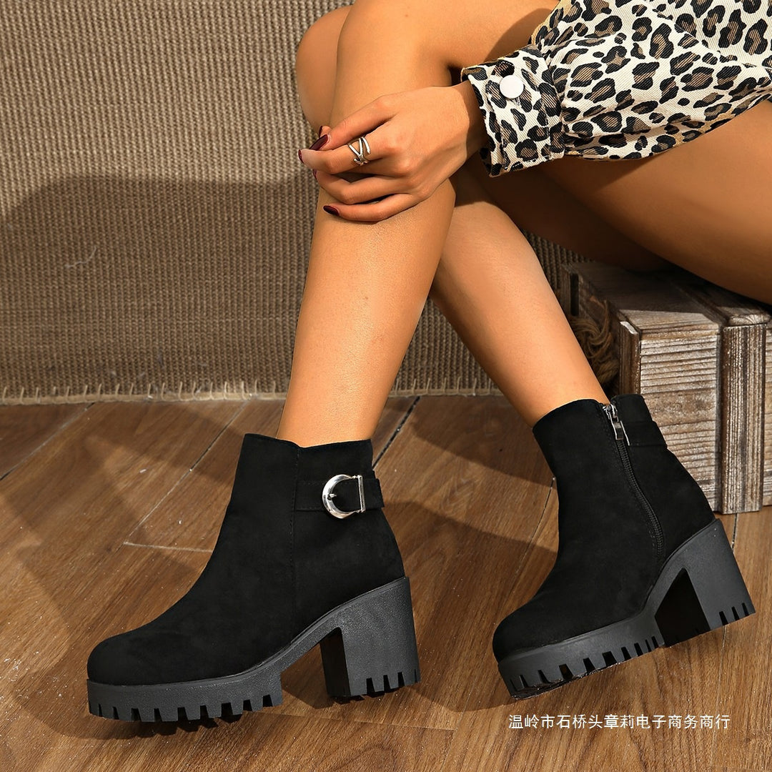 Women Fashionable Kick-High Ankle Boots Mune Fashion