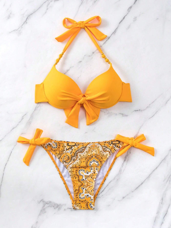 Women's bikini set with fashionable knot and colorful accents Mune Fashion
