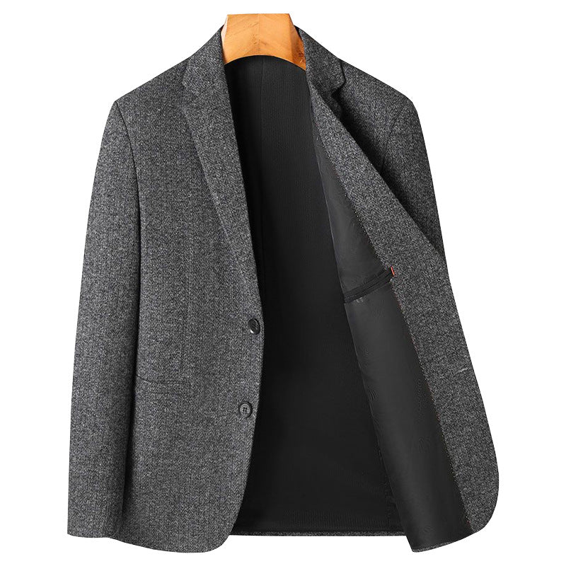 Men Half-lined Structured Blazer with fine Pinstripe Look and Two-button Silhouette Mune Fashion