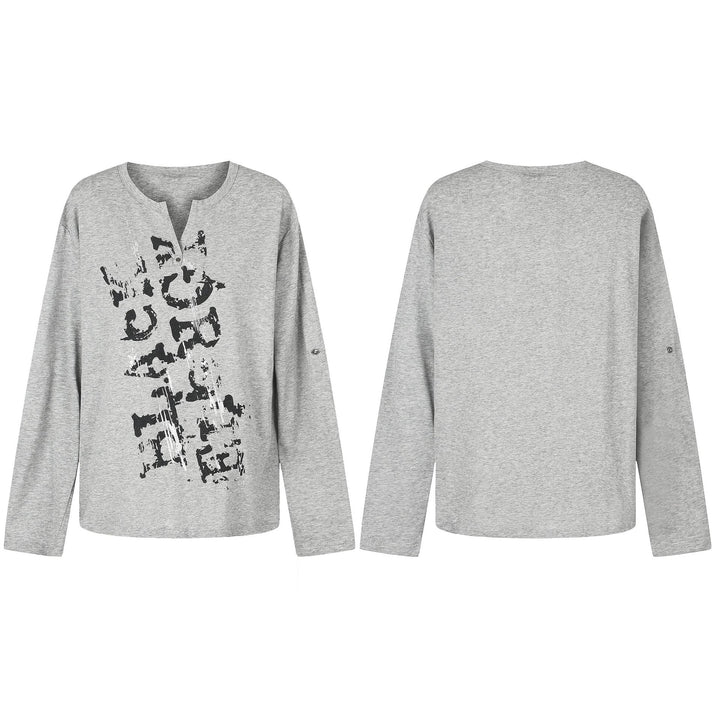 Women Casual Long Sleeve Shirt with Notch Neckline, Oversized Silhouette and Print Graphic Mune Fashion