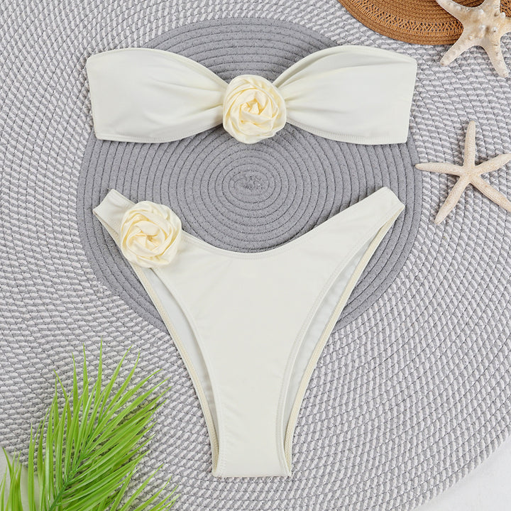 Women's bandeau bikini with decorative floral accents Mune Fashion