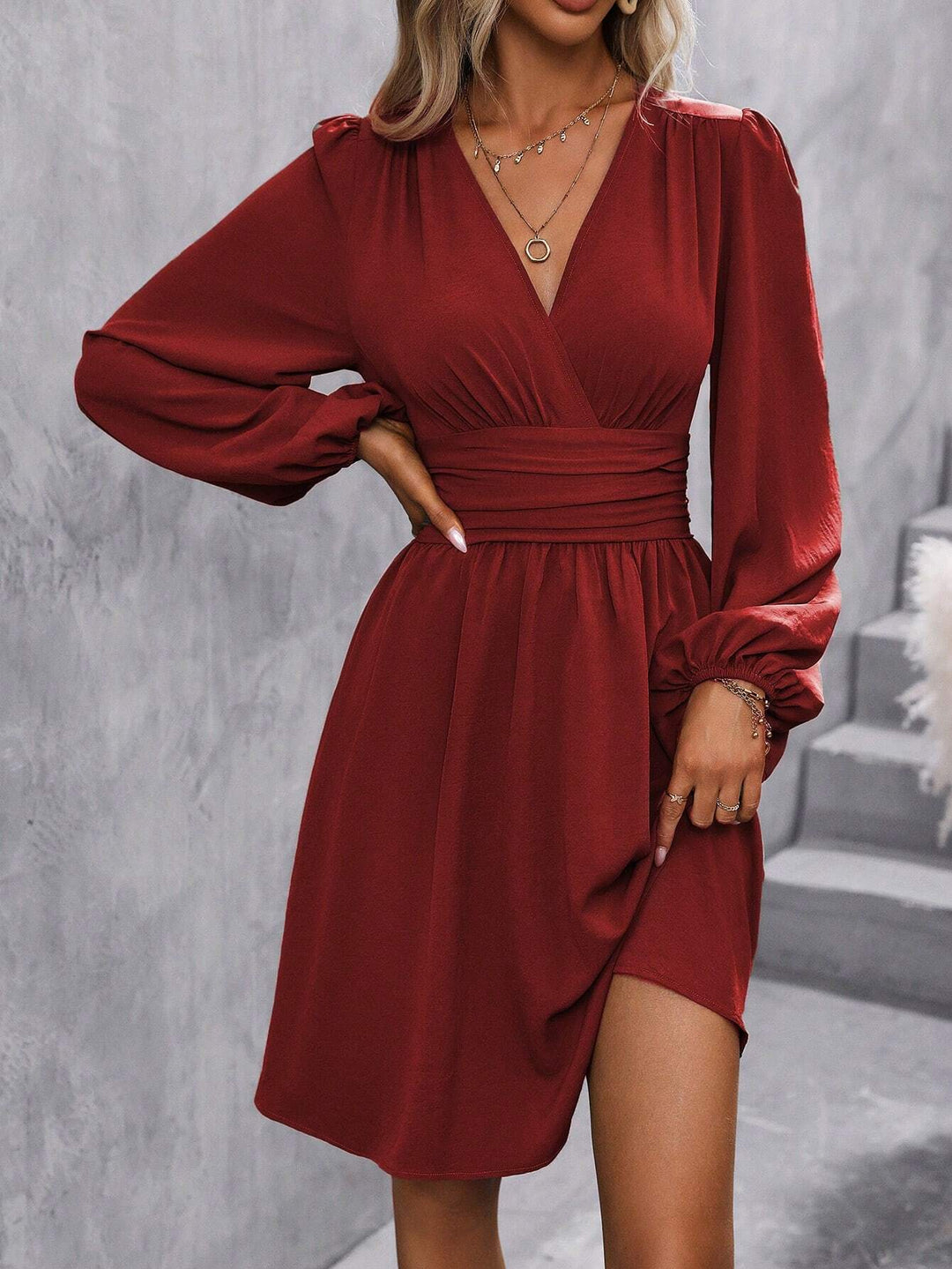 Women's wrap dress with stylish V-neck and voluminous sleeves Mune Fashion