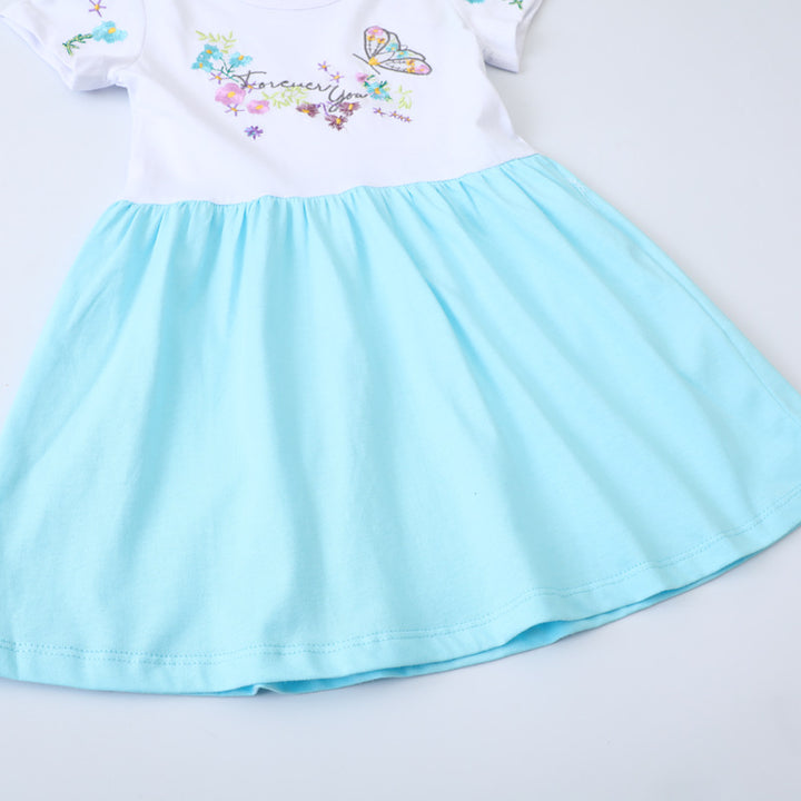 Girls casual dress with enchanting flower and butterfly embroidery Mune Fashion