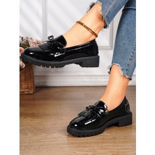Women nan patent leather tassel loafers with fringed vamp and profiled rubber sole Mune Fashion