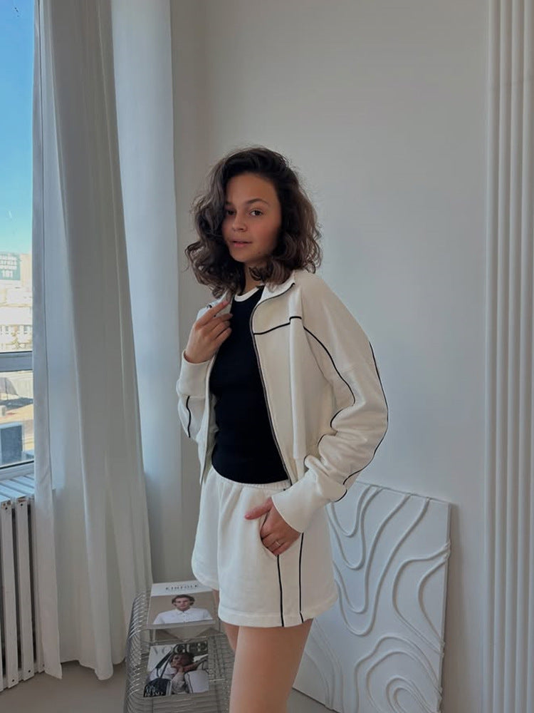 Women nan athletic two-piece with shaping sports bustier, tailored high-waist sweat shorts and zip hoodie Mune Fashion