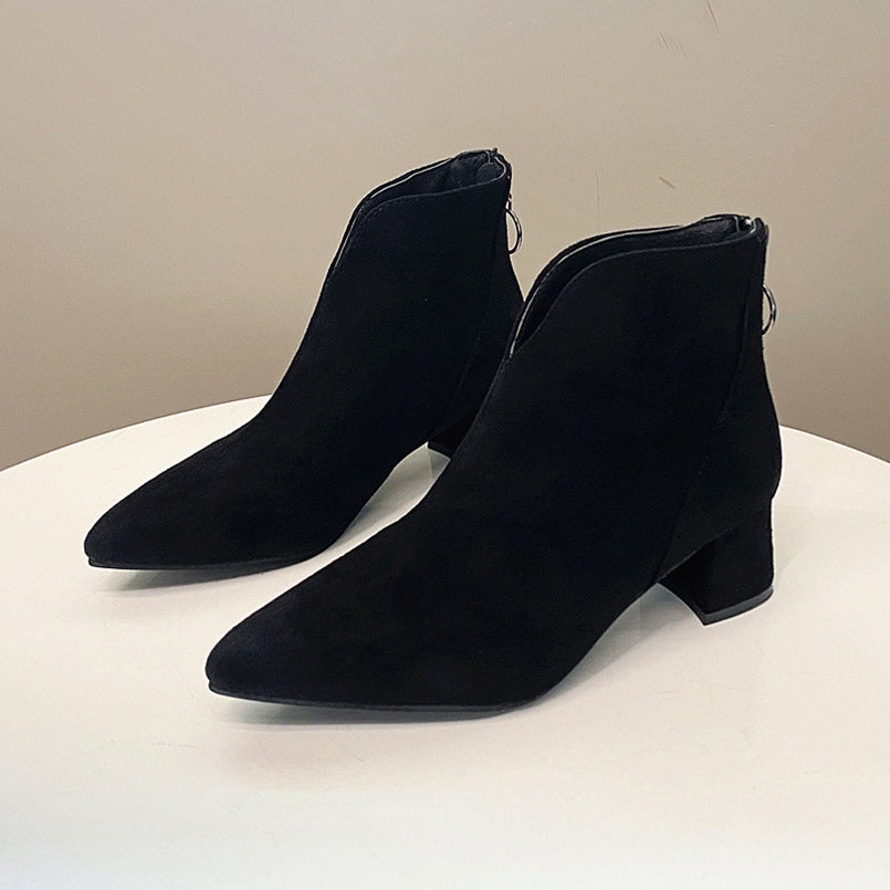 Women’s pointed ankle boots with back zipper ring and comfort block heel Mune Fashion