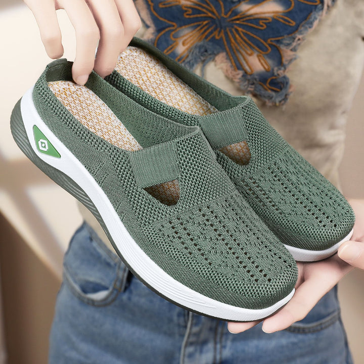 Ladies breathable knitted slip-on clog with side cut-out opening, cushioning EVA and PU midsole Mune Fashion