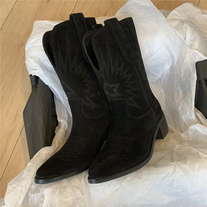 Women's suede western boots with pointed toe and mid-high block heel Mune Fashion