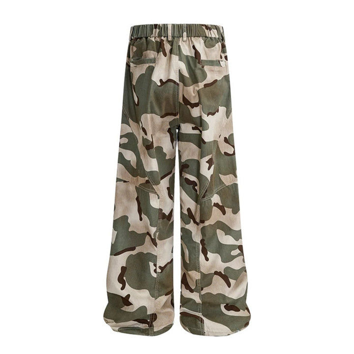 Women's wide cargo culotte pants in loose fit with knee patch and elastic waistband Mune Fashion