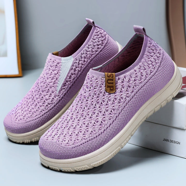 Women’s knitted slip-on comfort sneakers with elastic entry, breathable 3D knit, and cushioned EVA sole Mune Fashion