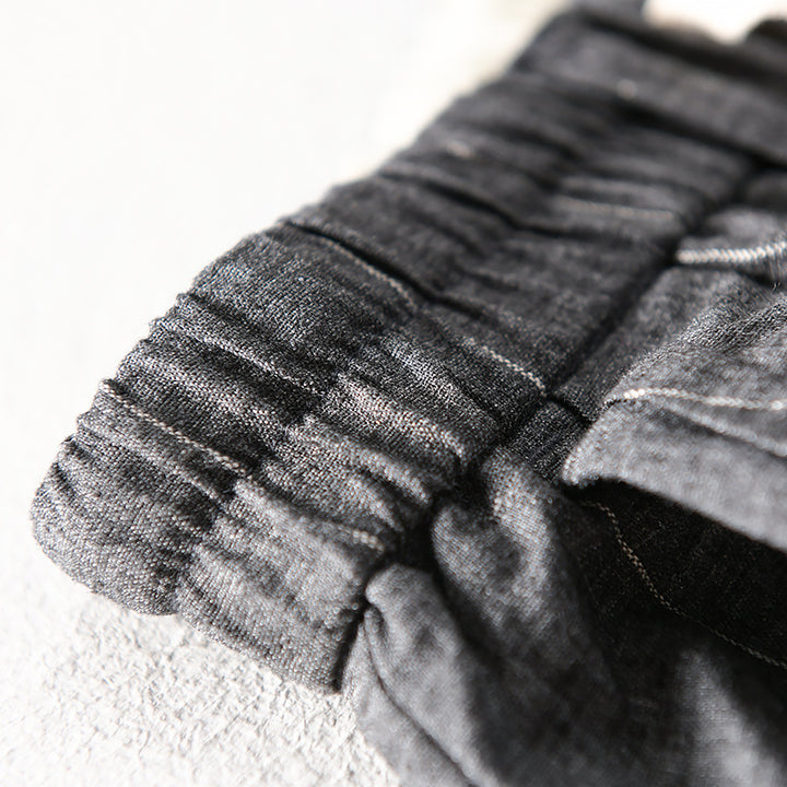 Men's casual pants with elastic waistband and drawstring tapered pinstriped look Mune Fashion
