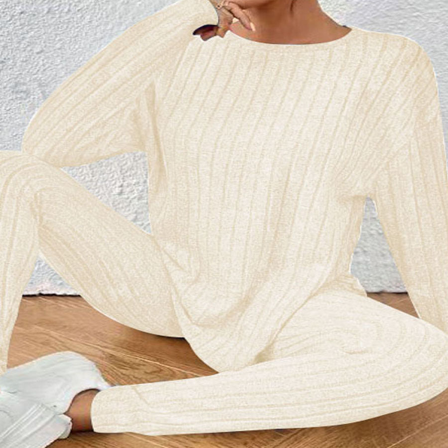 Women's Ribbed Relax Two-Piece Made of Fine Knit with Round Neckline and Slim Jogger Mune Fashion