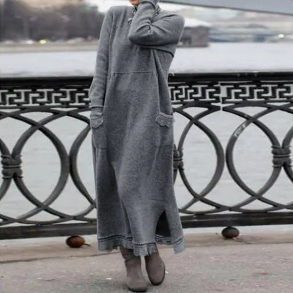 Women's long knit maxi dress with side slits and patch pockets Mune Fashion