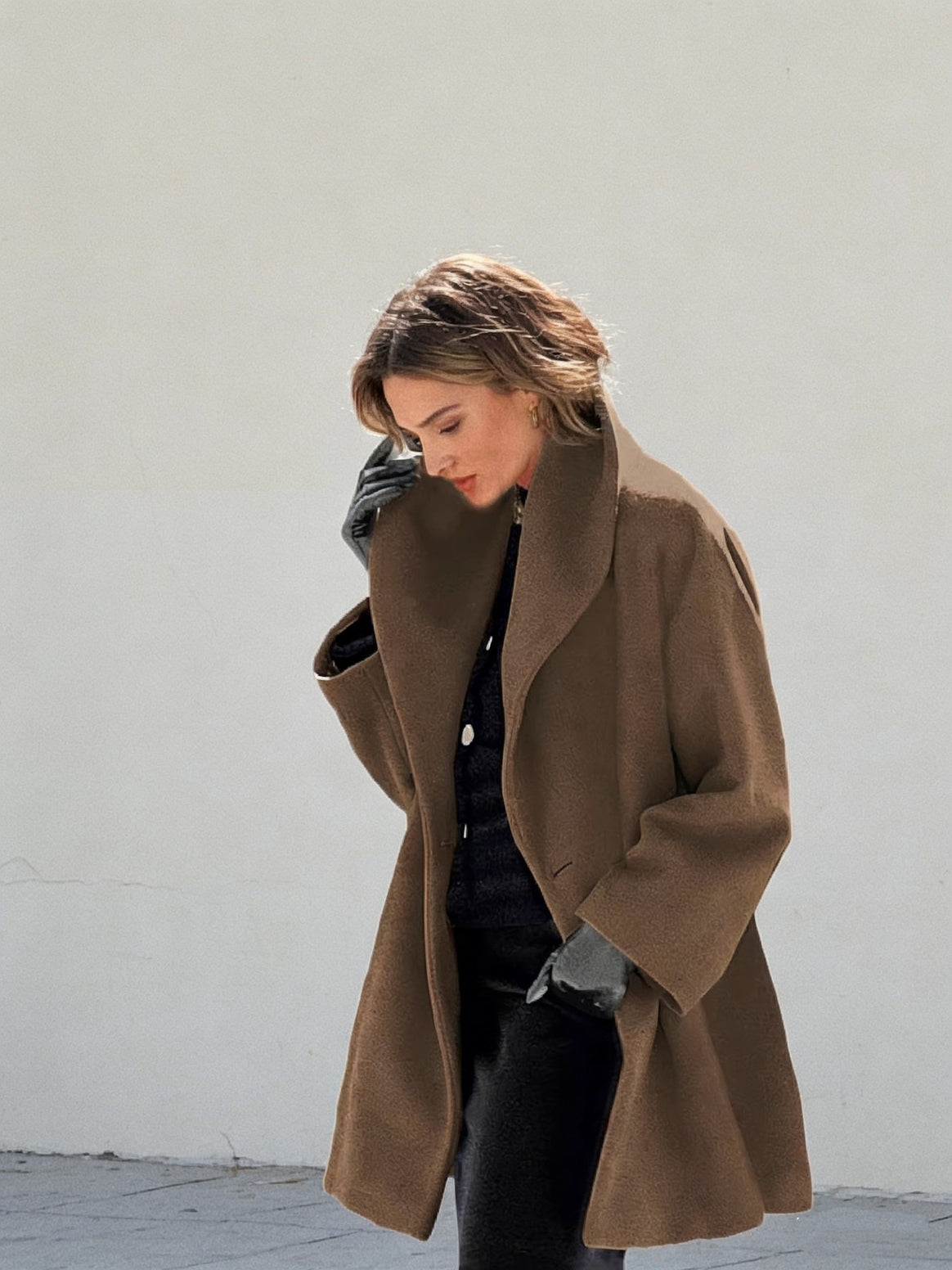 Windproof women's coat with shawl collar