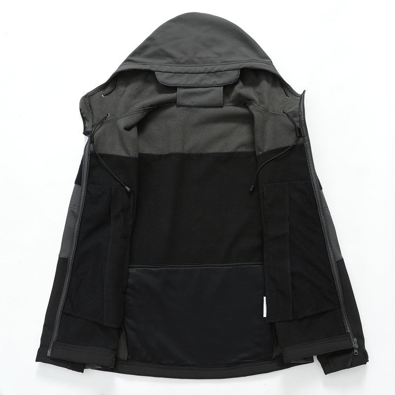 Men's Softshell Outdoor Jacket with Tactical Arm Pocket, Adjustable Hood and Water-Resistant Membrane Mune Fashion